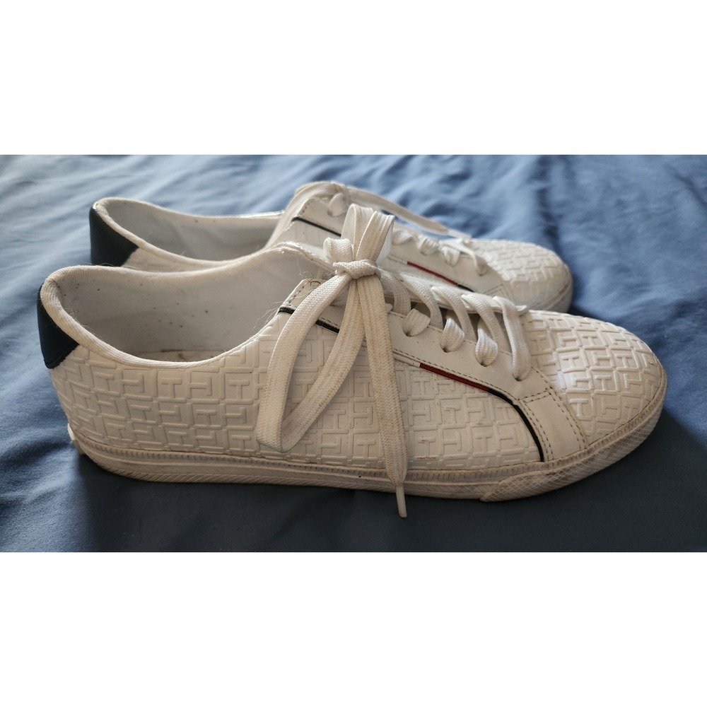 Tommy Hilfiger Womens Size 9M Shoes White Blue Fashion Low Top Trainer Sneakers